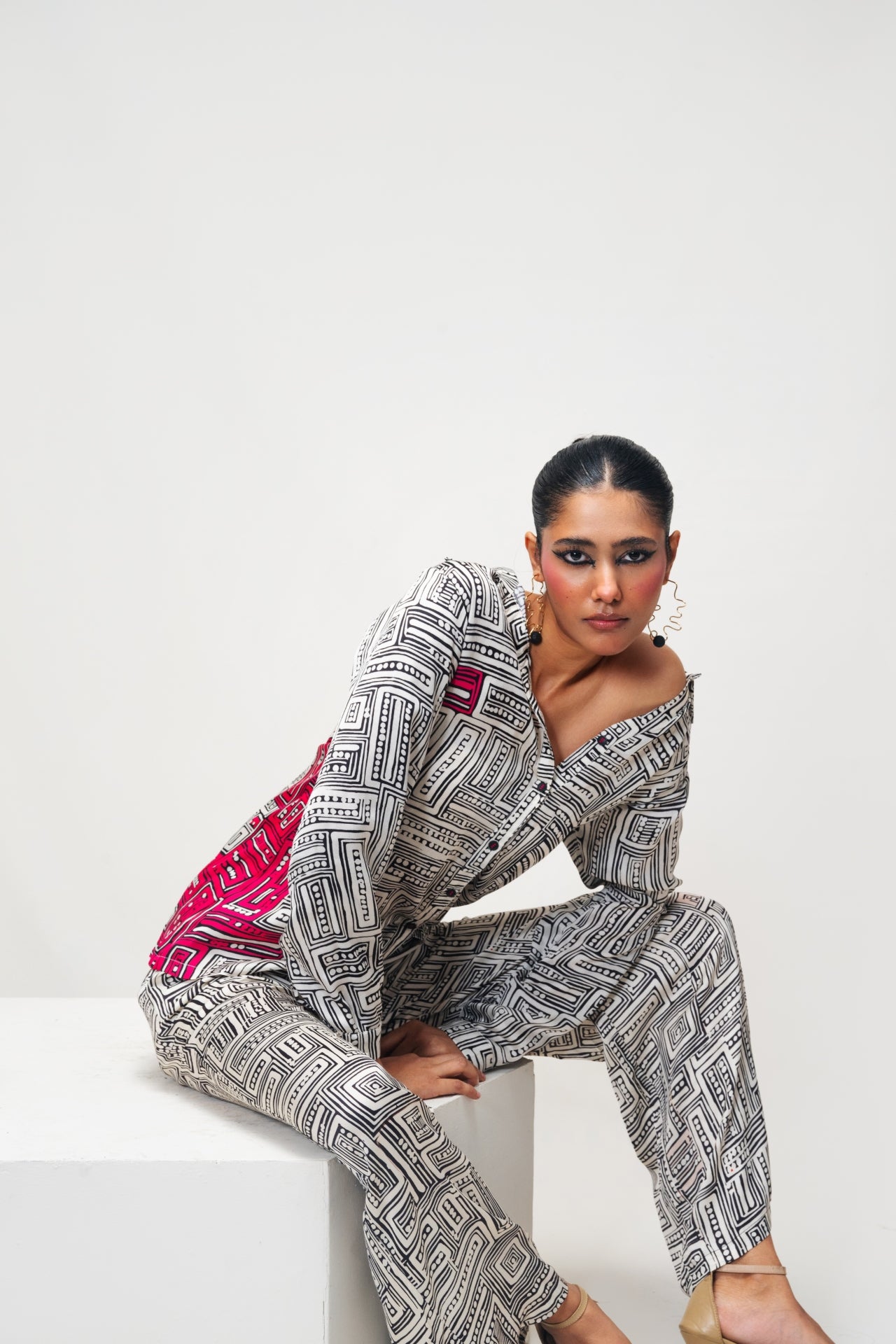 Endless Maze Shirt – Fuchsia