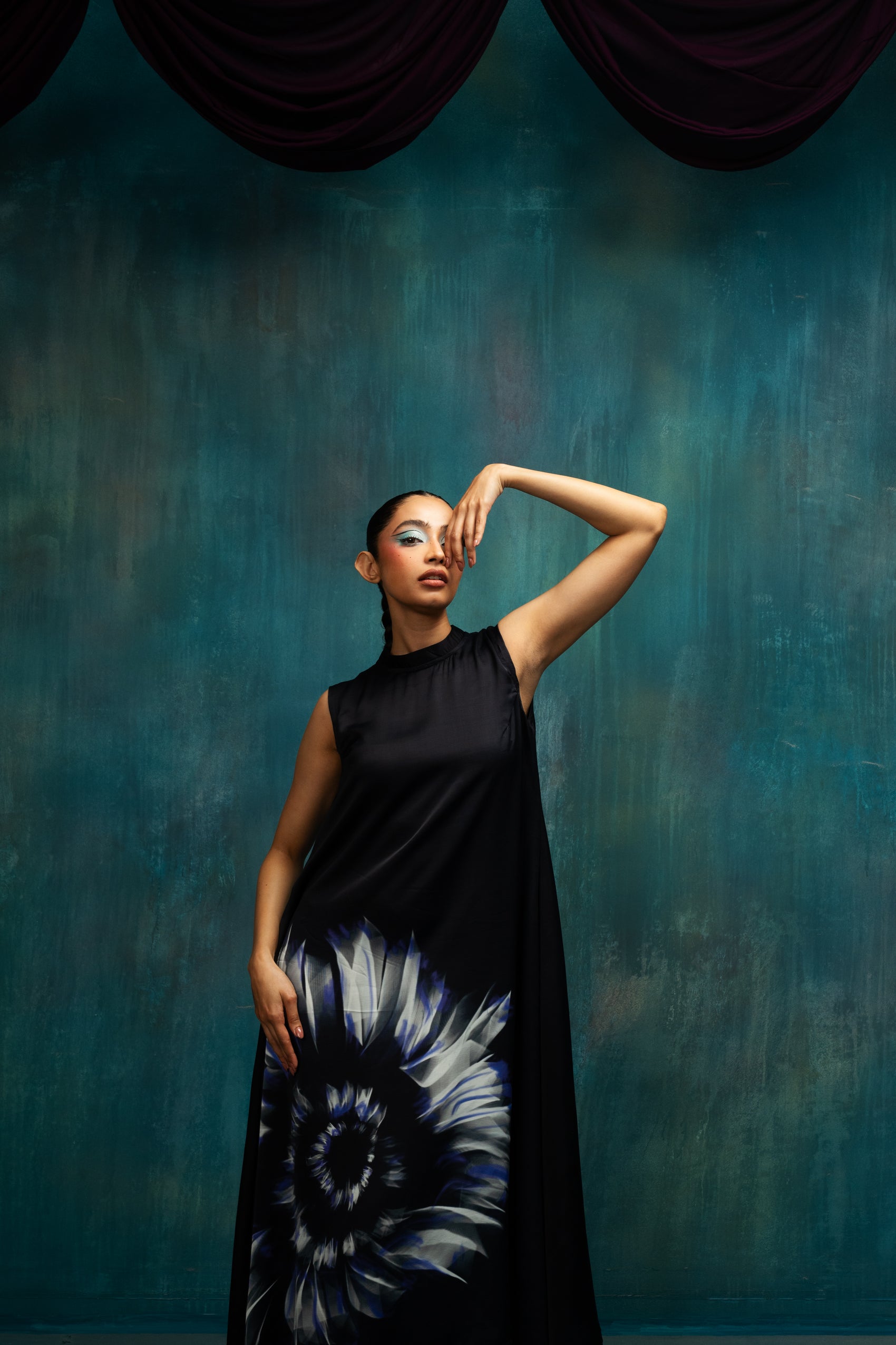 Bloom Flare Midi Dress – Midnight Black