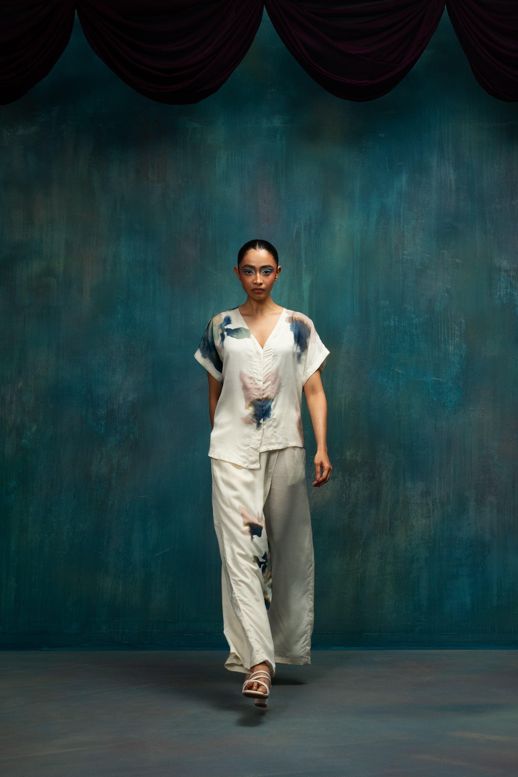 Abstract Petal Drift Co-ord Set – Ivory Blush