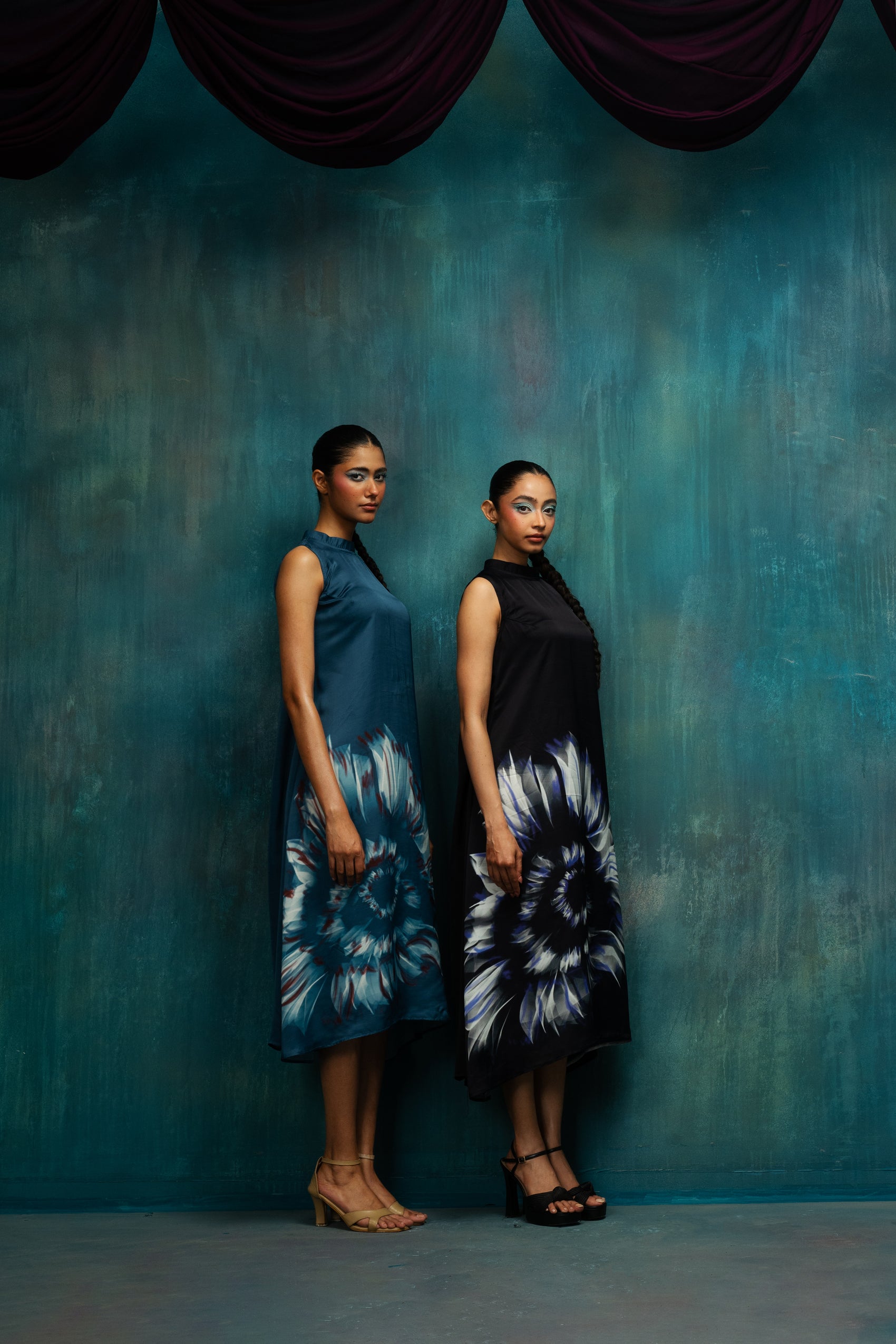 Bloom Flare Midi Dress – Midnight Black