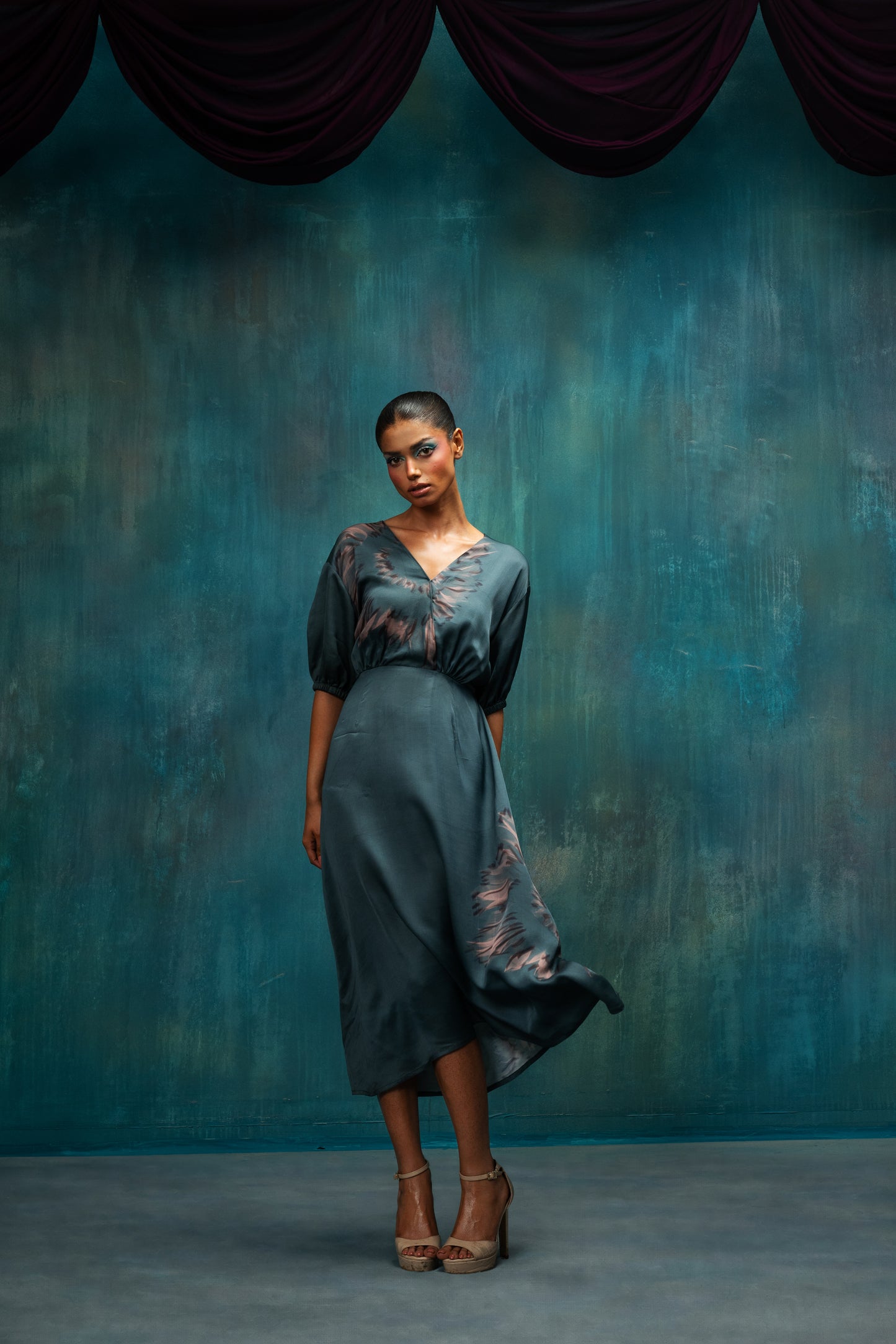 Plume Wrap Midi Dress – Seaweed Green
